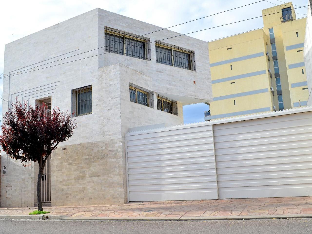 Vía Lavalle 1 Apartamento *